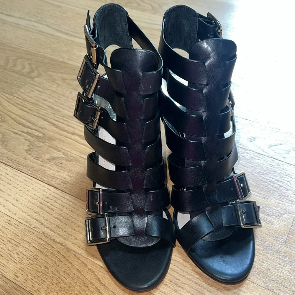 Vince Camuto Black Strappy Gladiator Wedge Sandals with Buckles – Size 8.5M - Picture 2 of 12